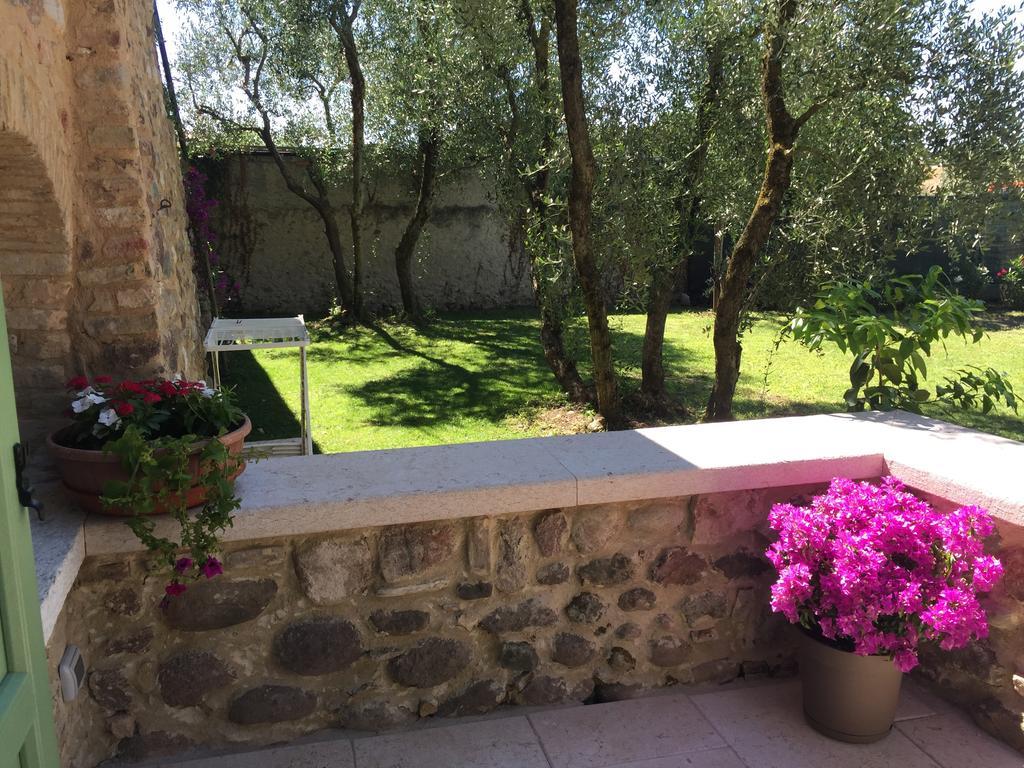 Ferienwohnung Giardino Degli Ulivi Caprino Veronese Exterior foto
